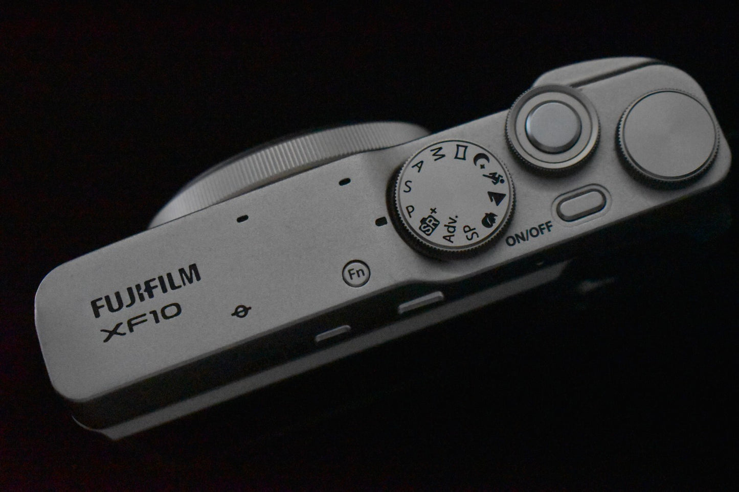 [1 Yr warranty] Fujifilm Fuji XF10 XF-10 Gold Compact Digital Camera #5262