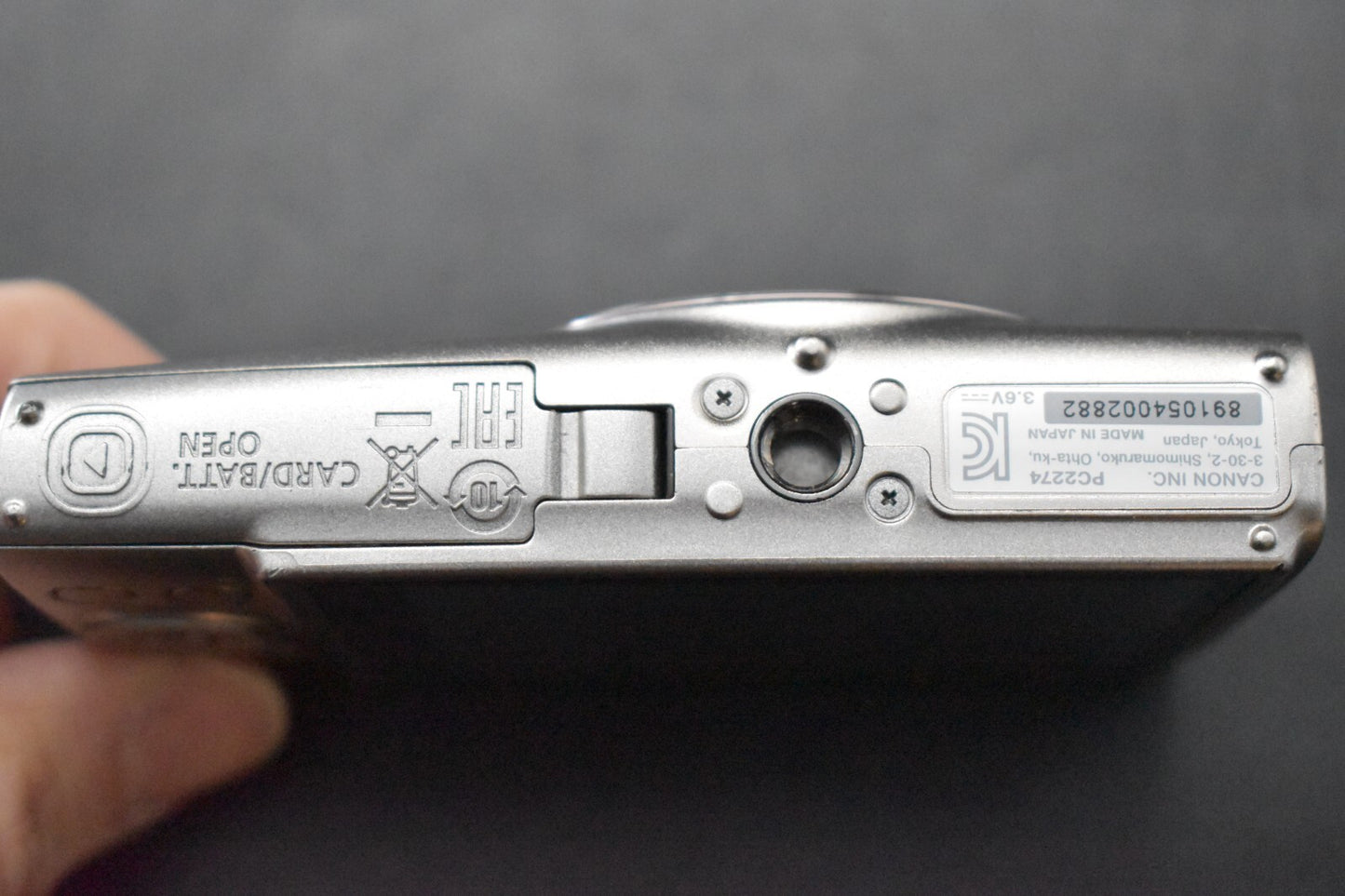 [1Yr Warranty] Canon IXY 650 PowerShot Elph 360 HS Digital Camera Silver 6041