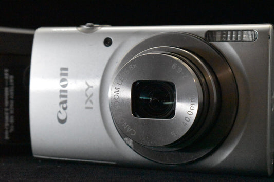 Canon IXY 180 PowerShot ELPH 180 20MP Digital Camera Silver [NEAR MINT] 5480