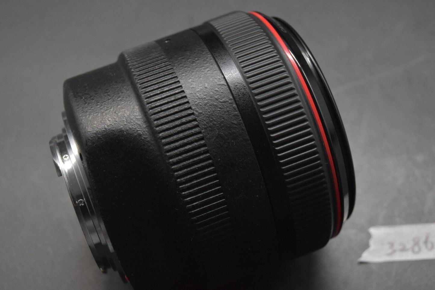 Canon EF 85mm F/1.2 L USM Portrait Lens for EOS EF Mount from JAPAN 【MINT】 3286