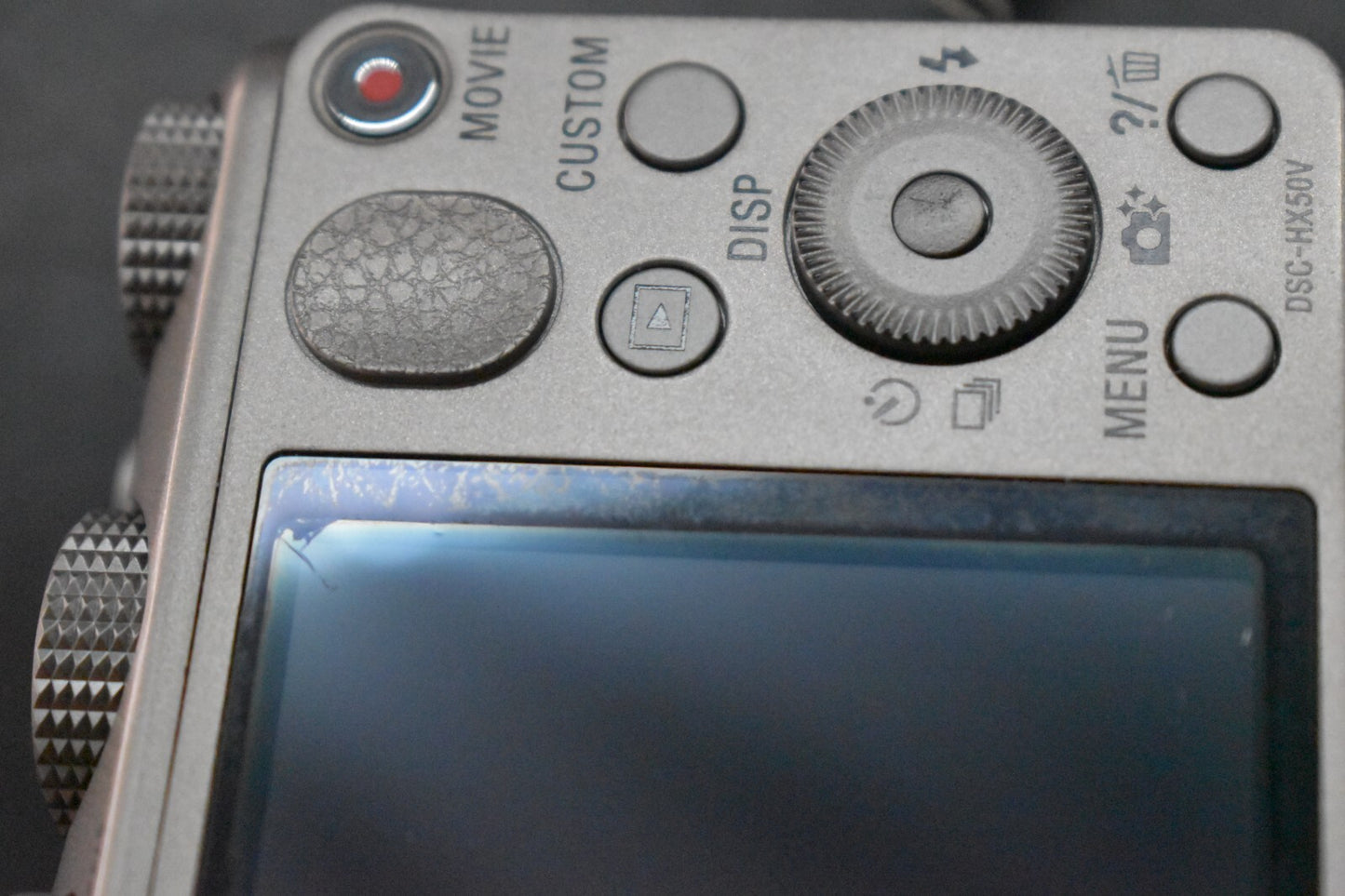 [1 Yr Warranty] SONY Cyber-Shot DSC-HX50V 20.4MP 30X Zoom Digital Camera 6585