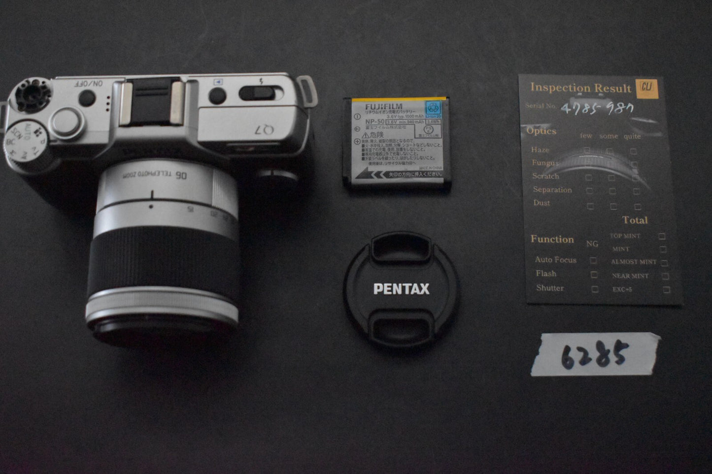 [1 Yr warranty] Pentax Q7 Silver Digital Mirrorless camera with Lens 6285