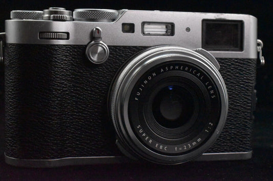 Fujifilm X100F Digital Point and Shoot Camera Silver [N MINT SC 19165] 5258