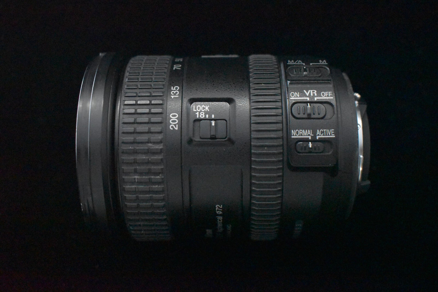 [1 Yr warranty] Nikon AF-S DX NIKKOR 18-200mm f/3.5-5.6 G ED VR Lens Japan 6792