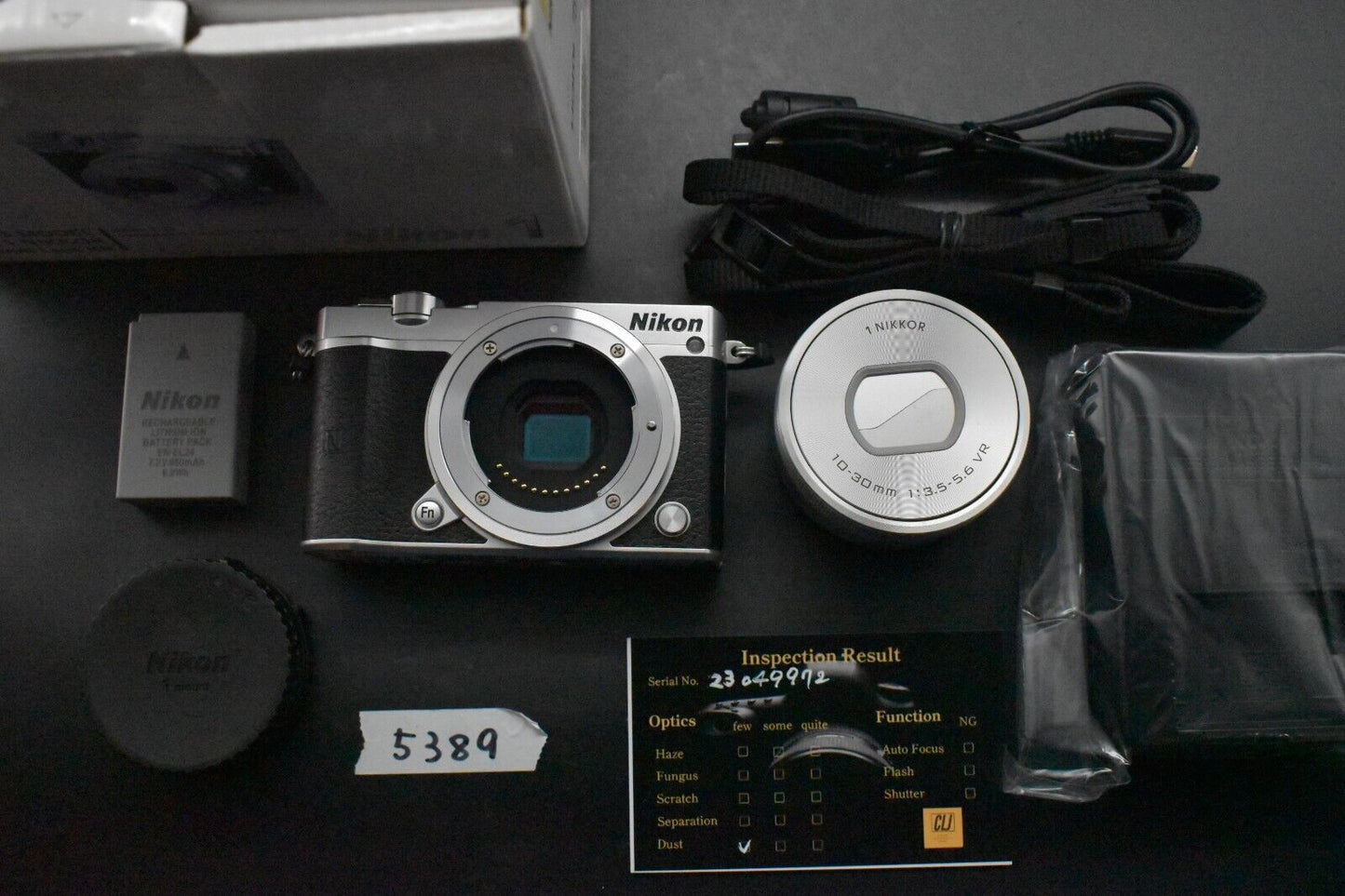 Nikon 1 J5 DSLR Mirrorless Digital Camera with Lens Silver [MINT- SC 1069] 5389