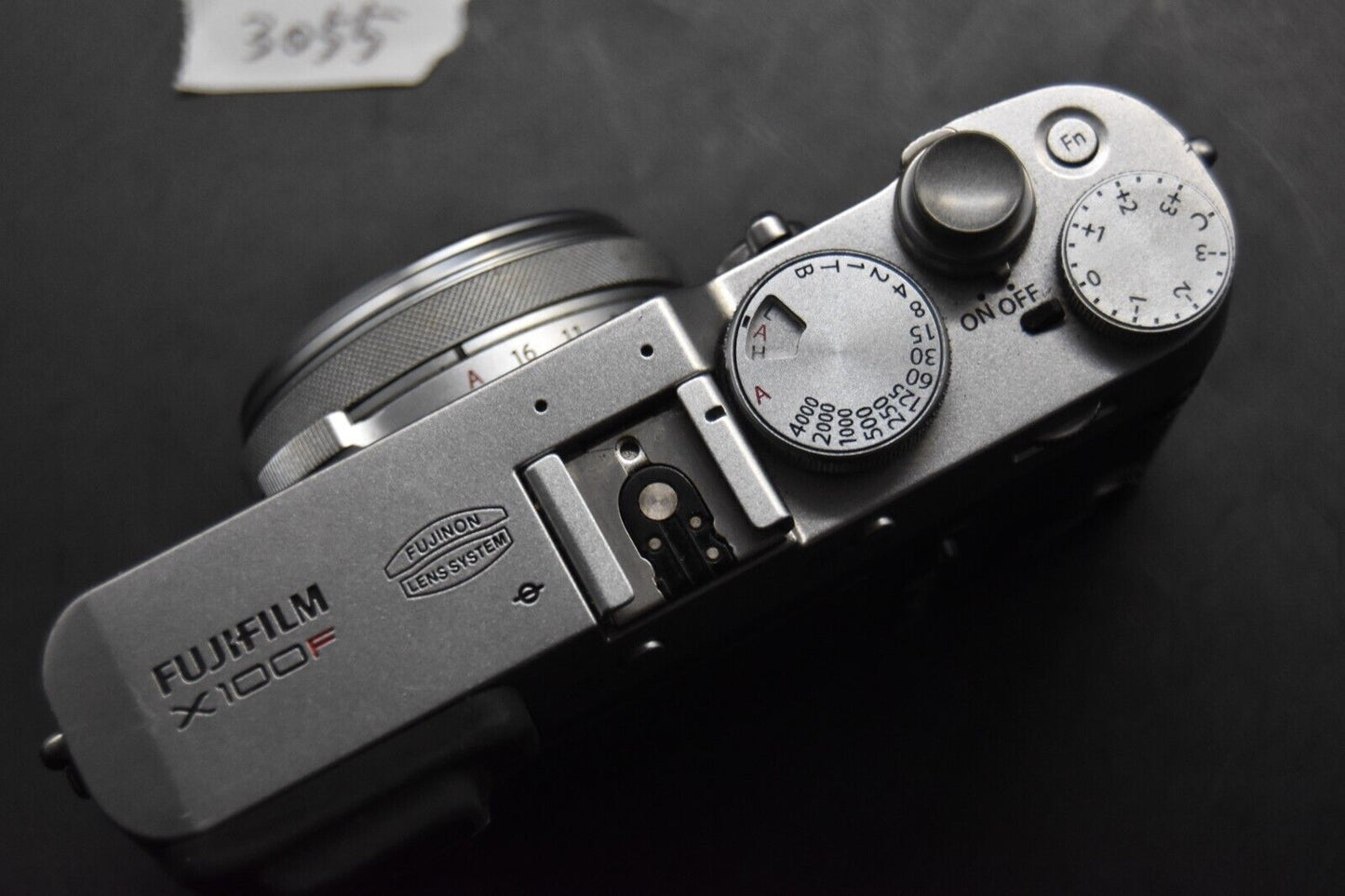 Fujifilm X100F 24.3MP Digital Camera Silver From JAPAN【ALMOST MINT SC...