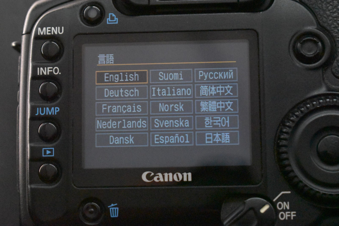 [1 Yr Warranty] Canon EOS 5D Digital SLR Full Frame Camera Body Only 6576