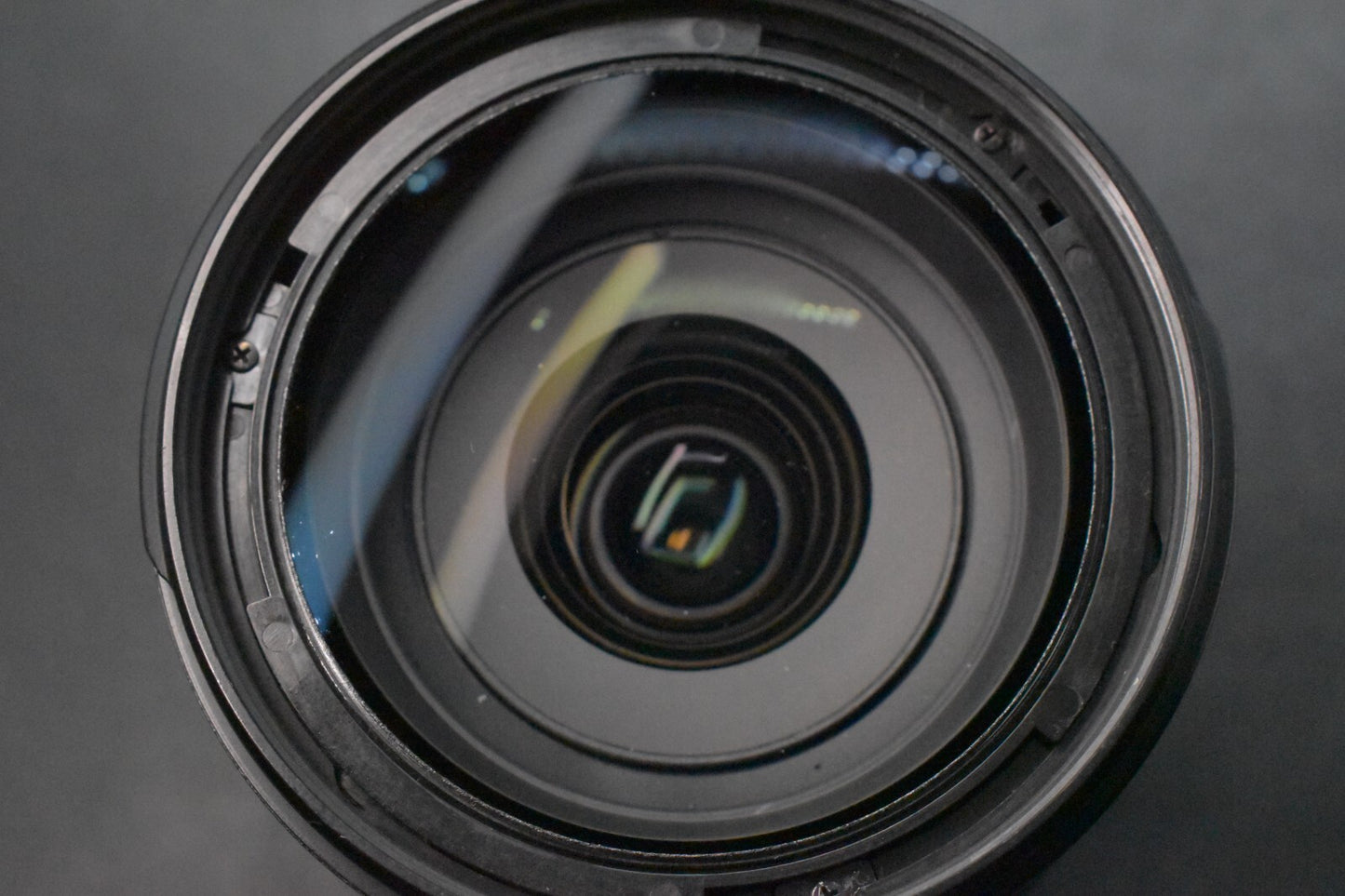 [1 Yr warranty] Canon EF-S 18-200mm f/3.5-5.6 IS Wide Angle Zoom AF Lens 6359