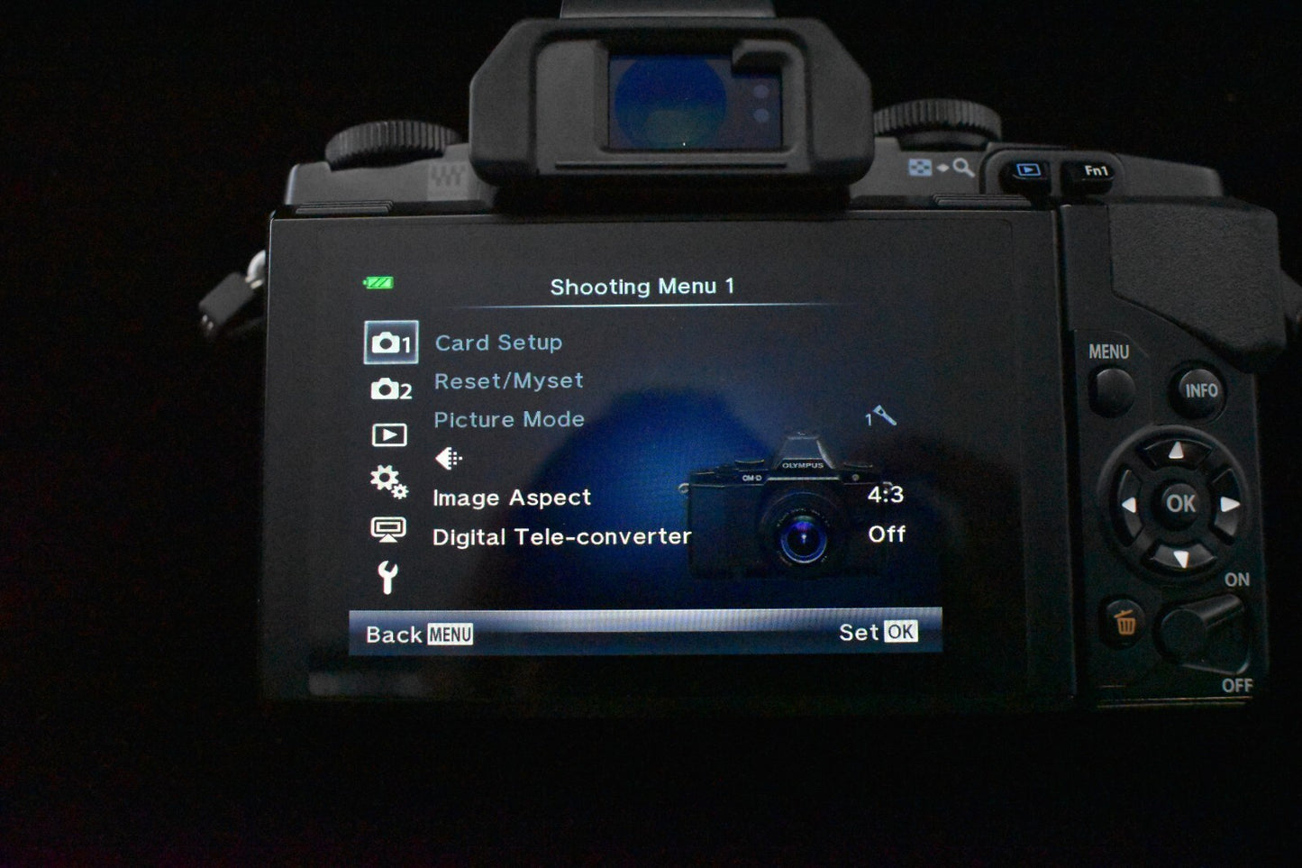 [1 Yr warranty] Olympus OM-D E-M5 Mirrorless Digital Camera with Lens Black 6683