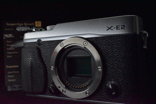 [1 Yr warranty] Fujifilm Fuji X-E2 Mirrorless Digital Camera Silver  Used 6456