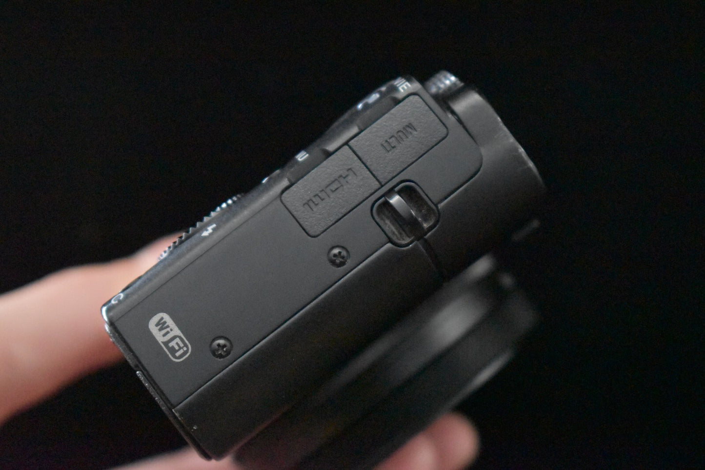[1 Yr warranty] Sony Cyber-Shot DSC-RX100 V M5 20.1MP 4K Digital Camera 6700