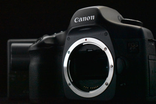 [1 Yr Warranty] Canon EOS 5D Digital SLR Full Frame Camera Body Only 6656