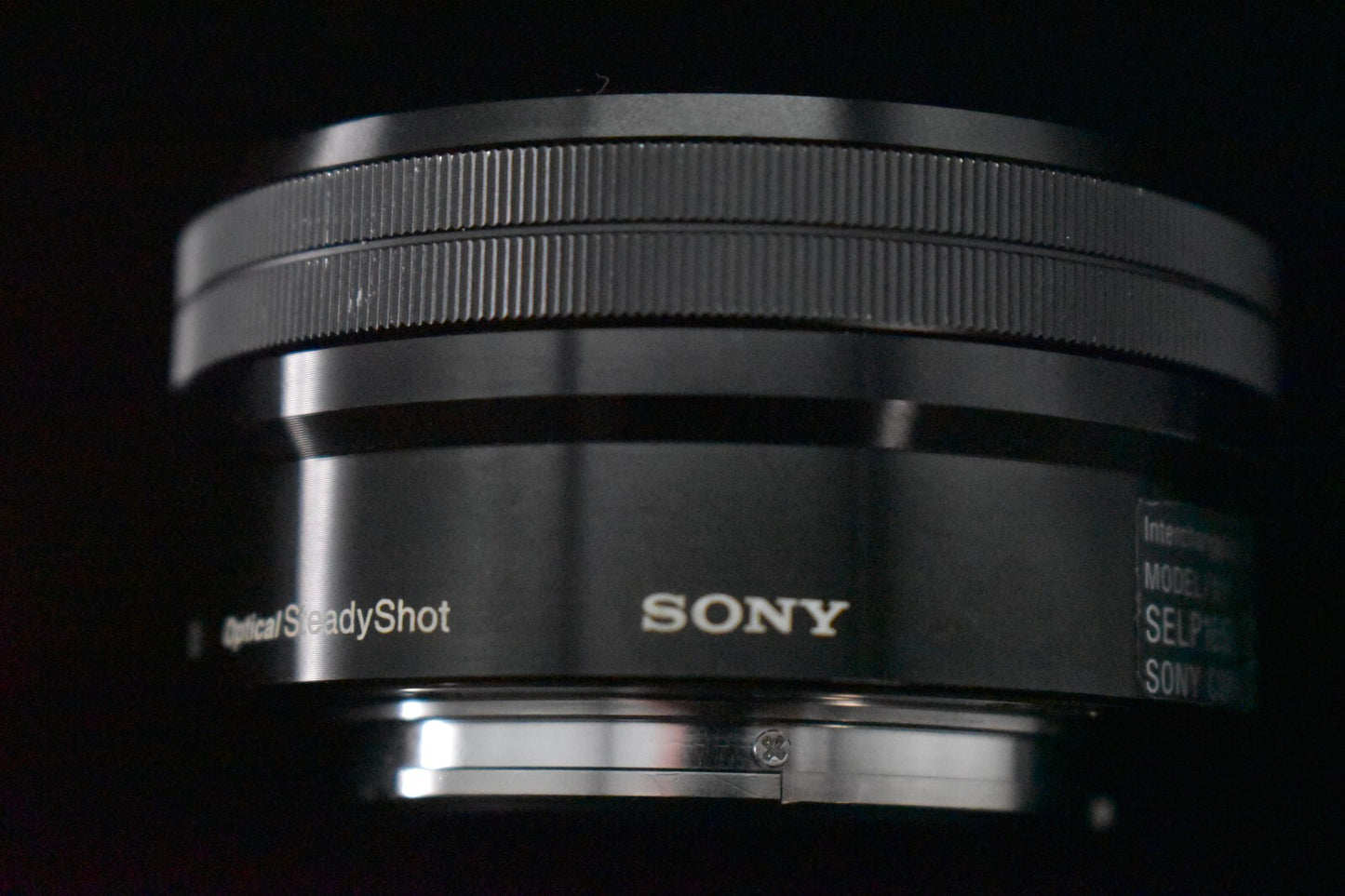 [1 Yr Warranty] Sony Alpha a6300 Mirrorless Digital Camera E 16-50mm Black 6778