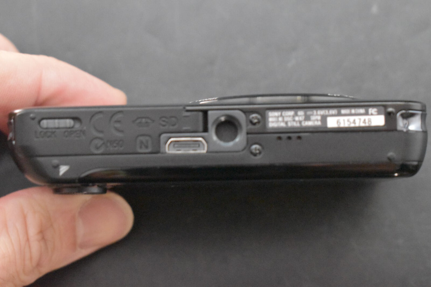 [1 Yr Warranty] Sony Cyber Shot DSC-WX7 Black Digital Camera 16.2MP Compact 6272