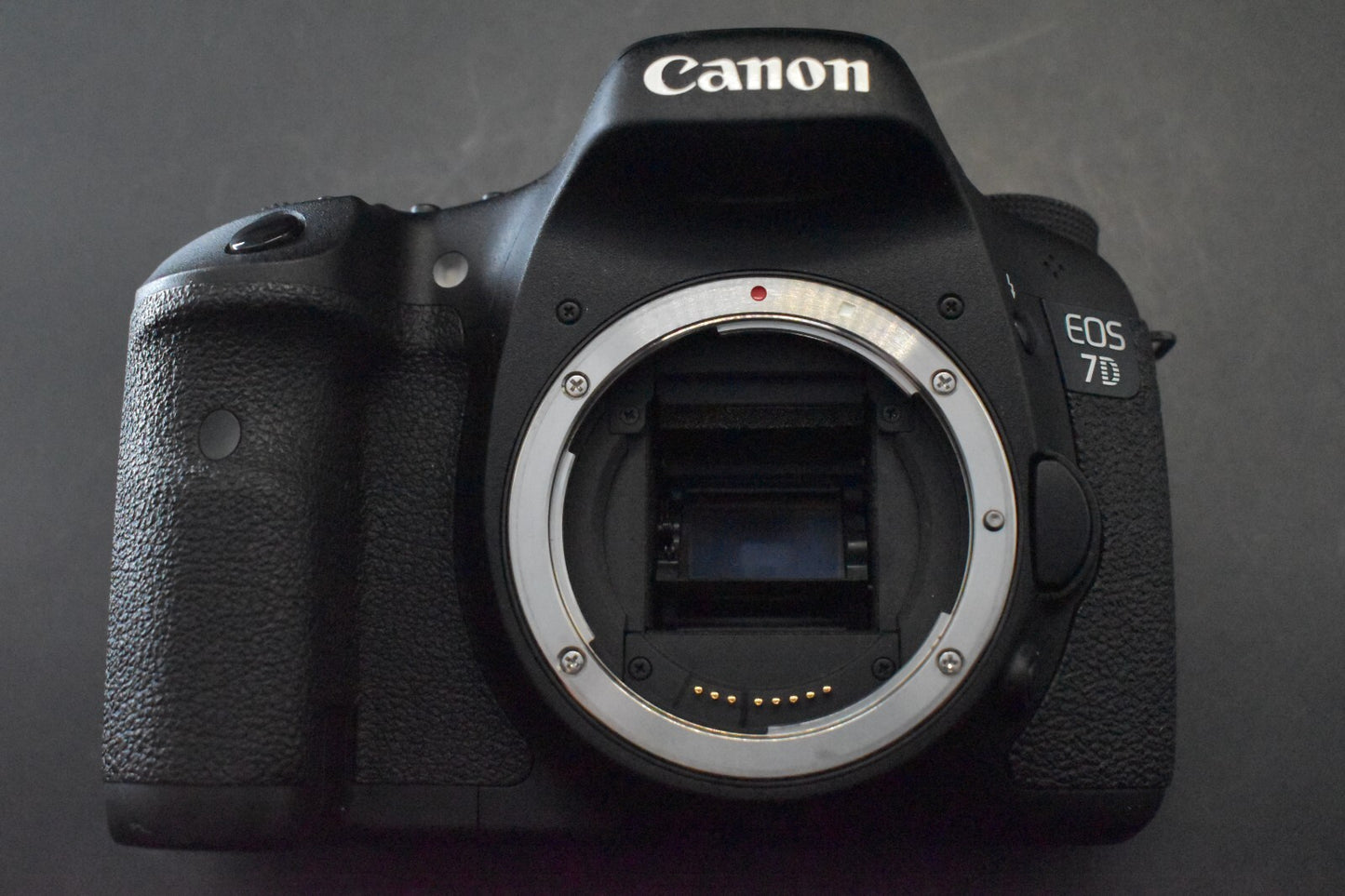 [1 Yr warranty] Canon EOS 7D DSLR Digital Professional Camera From Japan 6286