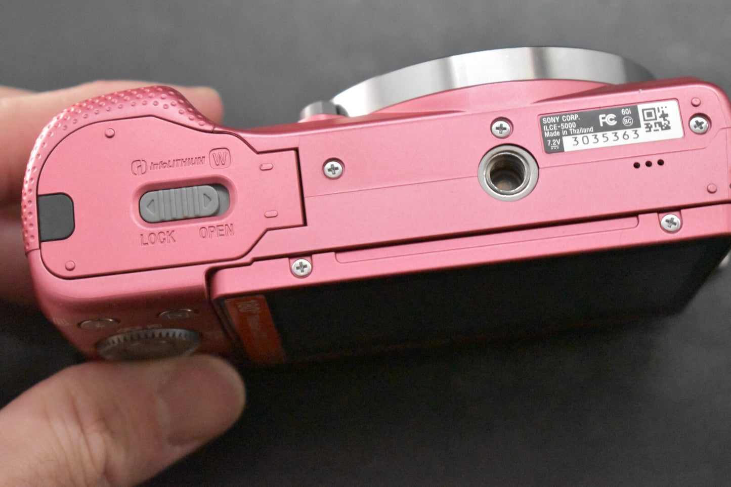 Sony Alpha a5000 Mirrorless Digital Camera with Lens Pink [MINT SC 6252] 5174