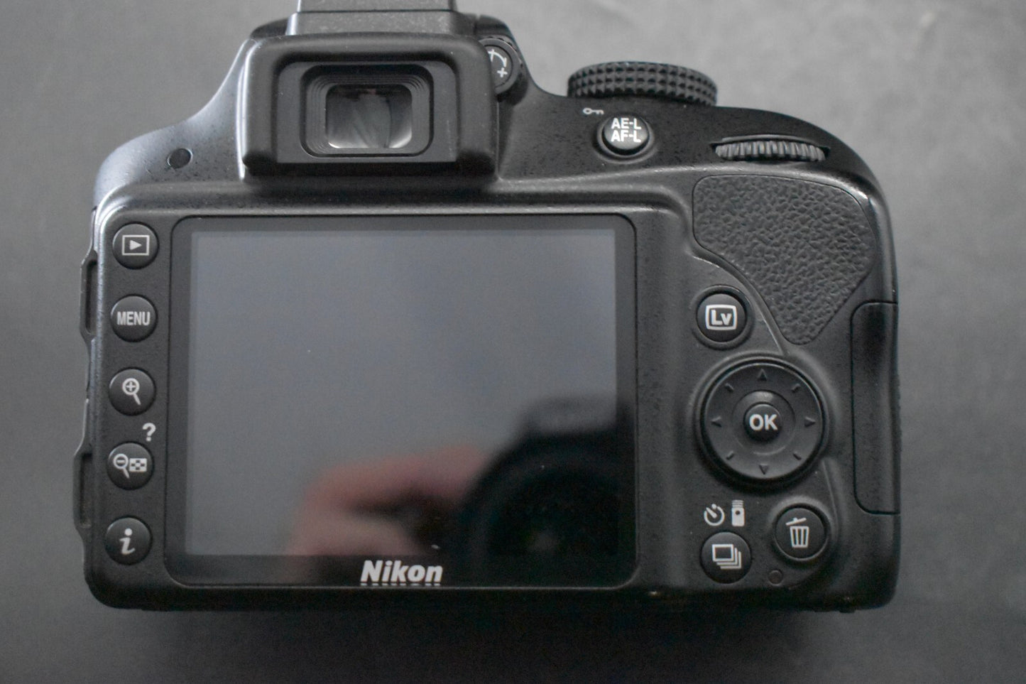 [1 Yr Warranty] Nikon D3300 DSLR Digital Camera with Lens 6391