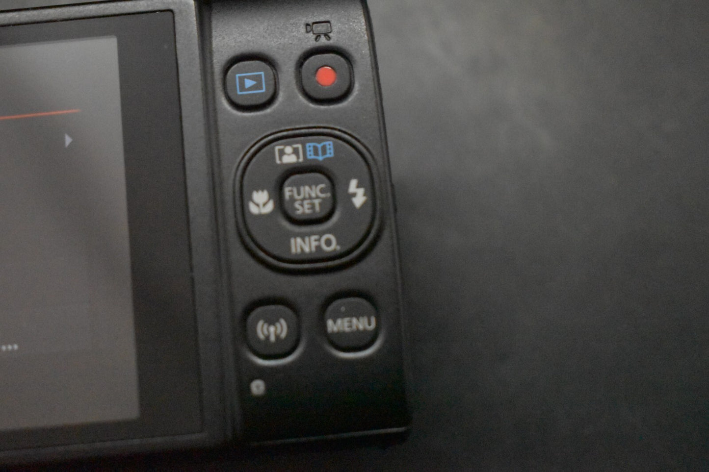 [1 anno di garanzia] Canon IXY 650 PowerShot Elph 360 HS fotocamera...