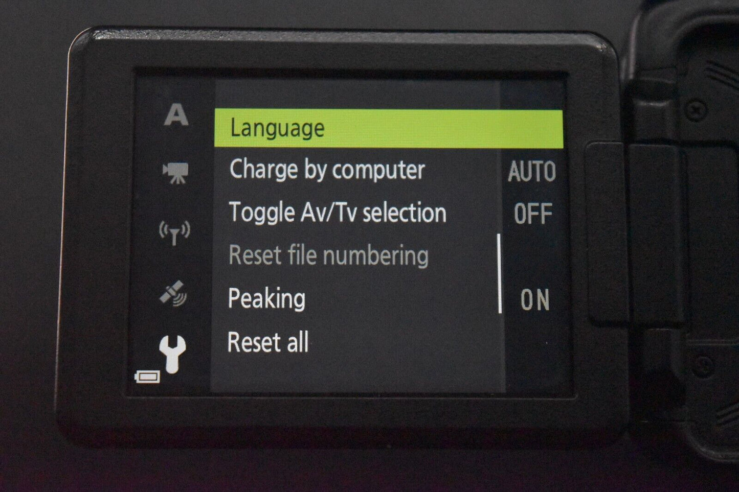 Nikon Coolpix P900 Black Point and Shoot Super Zoom Digital Camera [N MINT] 5423