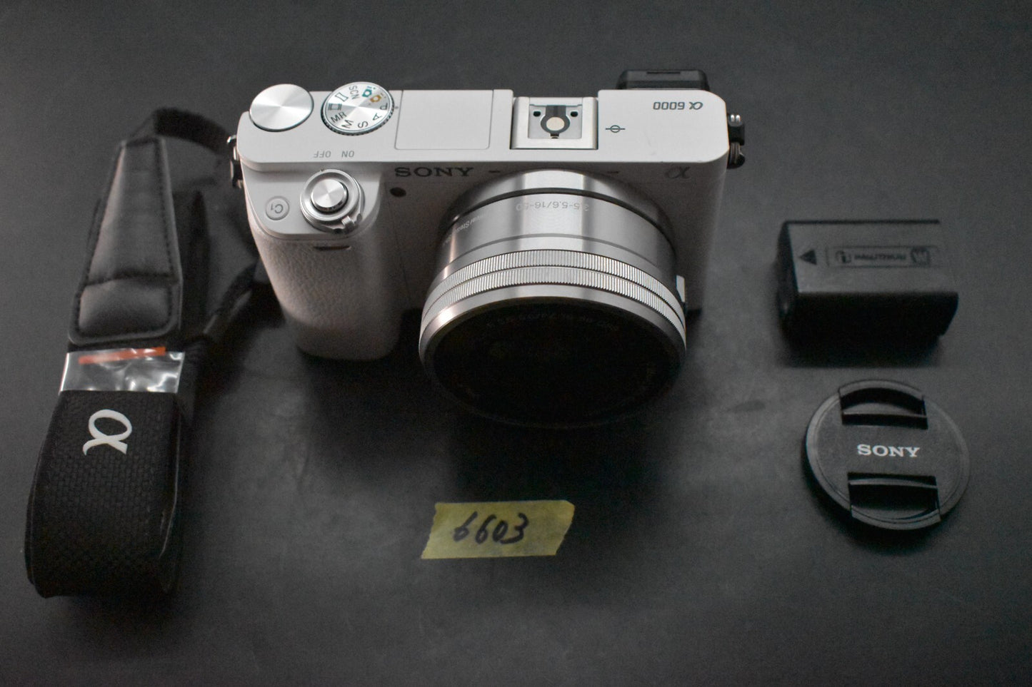 [1 Yr warranty] Sony alpha a6000 Digital Mirrorless Camera with Lens White 6603