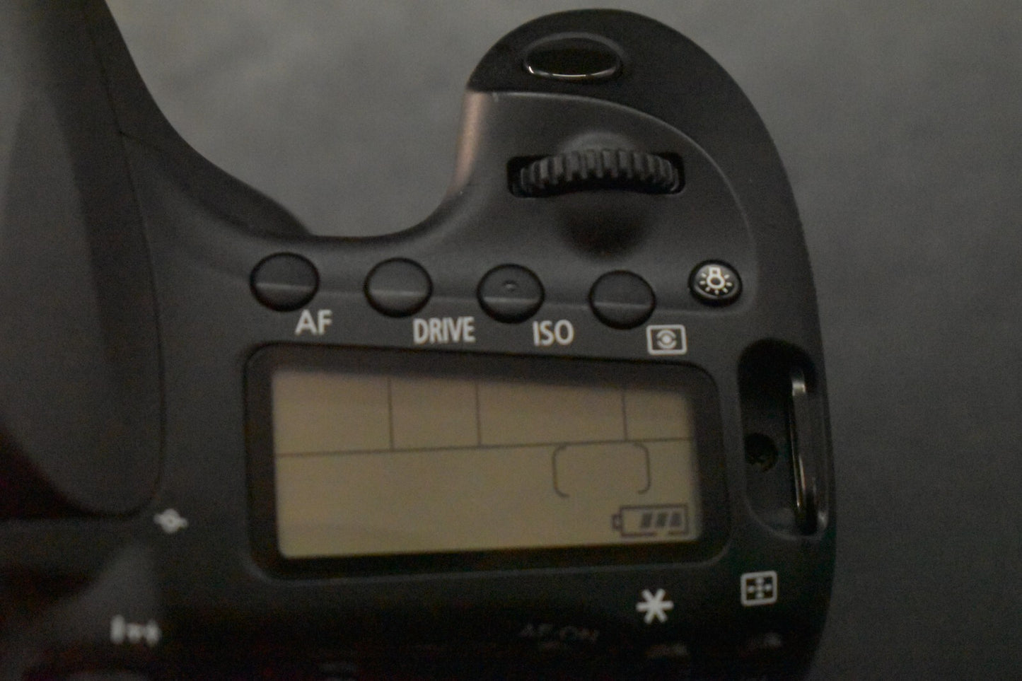 [1 Yr warranty] Canon EOS 60D 18.0MP DSLR Digital SLR Camera Pre-owned 6577