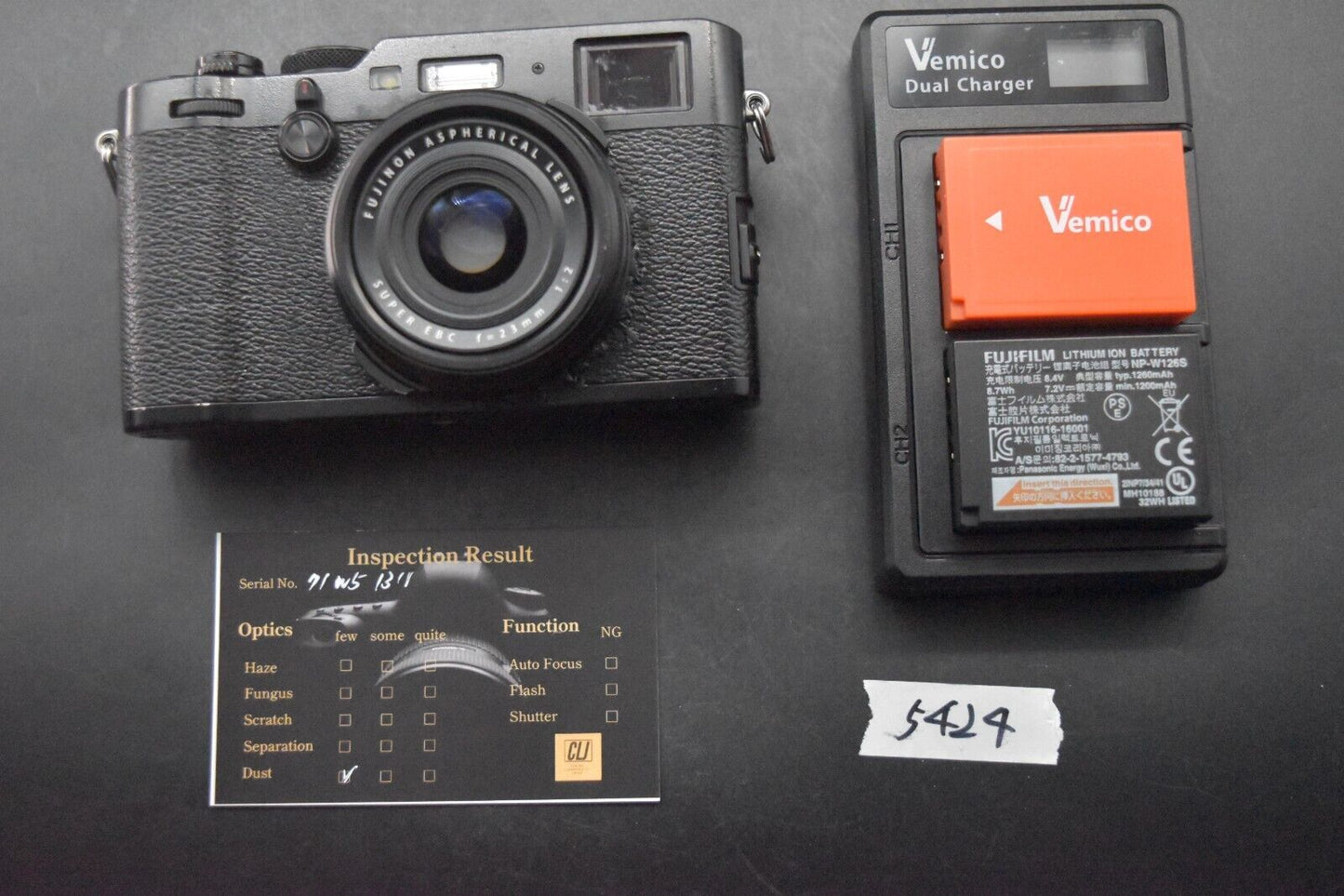 [1 Yr warranty] Fujifilm X100F 24.3MP Digital Camera Black From JAPAN 5424