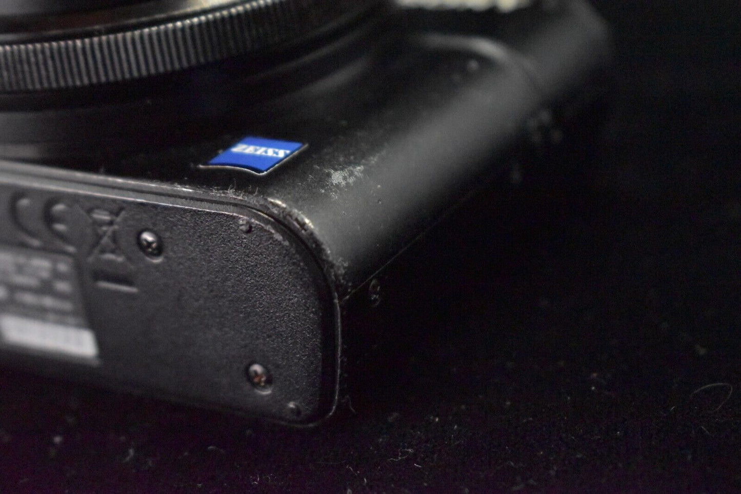 ENGLISH OK! Sony Cyber-Shot DSC-RX100 20.2MP Digital Camera 6545