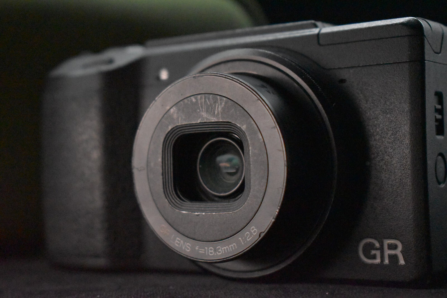 [1 Yr warranty] RICOH GR II 16.2 MP Compact Digital Video Camera 6571