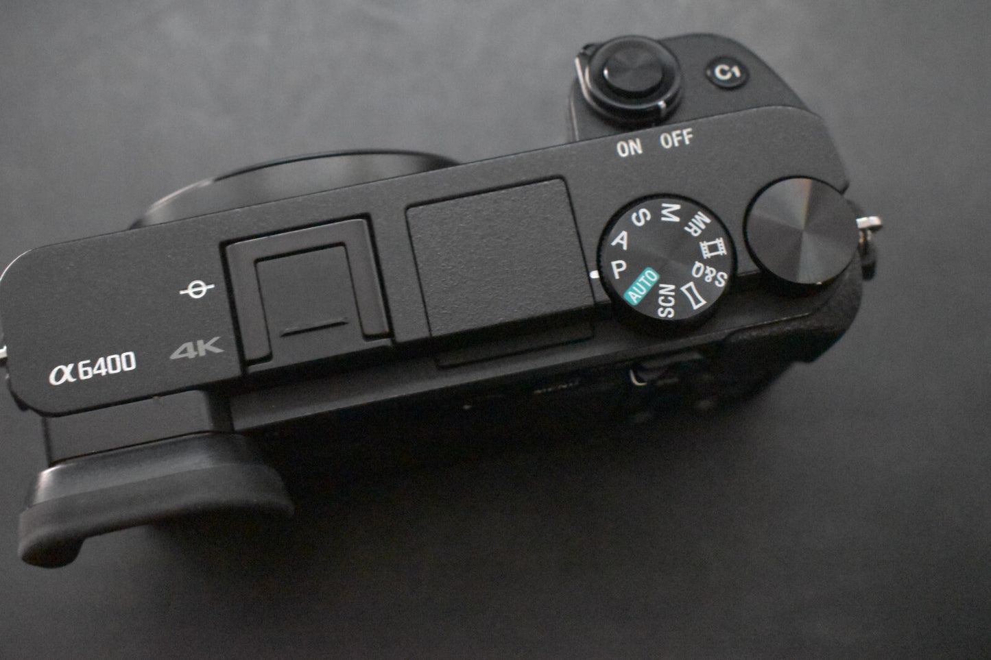 [1 Yr warranty] Sony Alpha A6400 Mirrorless Digital Camera with lens Black 6668