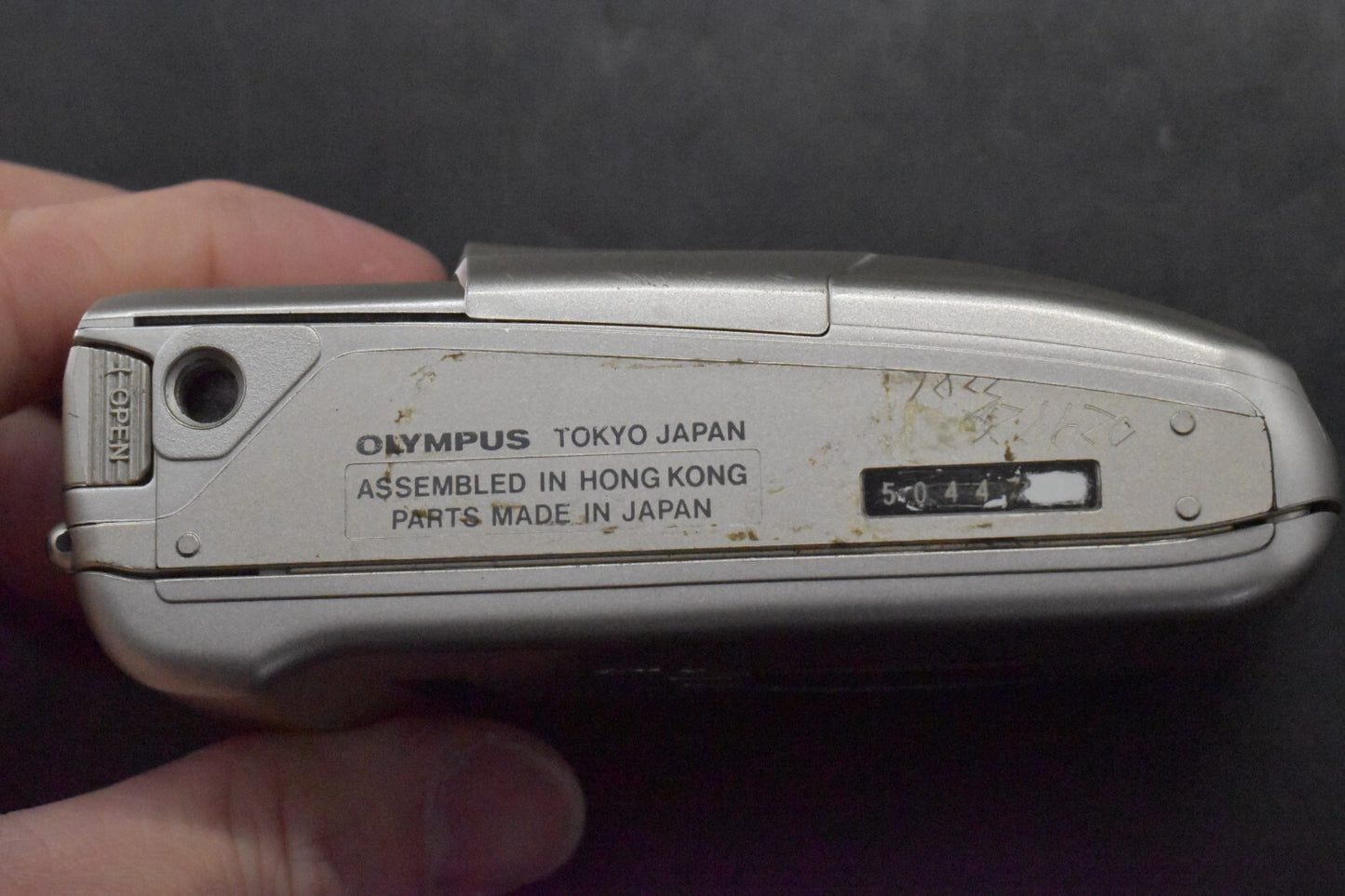 [1 Yr Warranty] Olympus μ mju II 35mm F2.8 Point & Shoot Film Camera Japan 6396