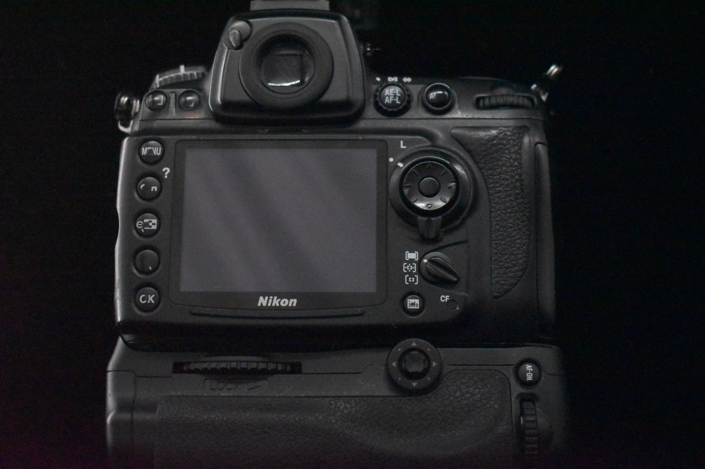 [1 Yr warranty] Nikon D700 12.1 MP DSLR Digital Video Camera Used 7461